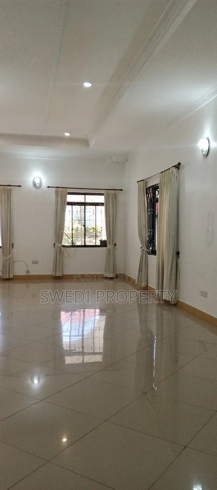 3bdrm House in Swedi Property, Masaki for rent
