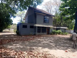 4bdrm House in Oyster Bay for rent