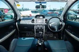 Toyota IST 2005 Blue