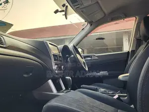 Subaru Forester 2010 Silver