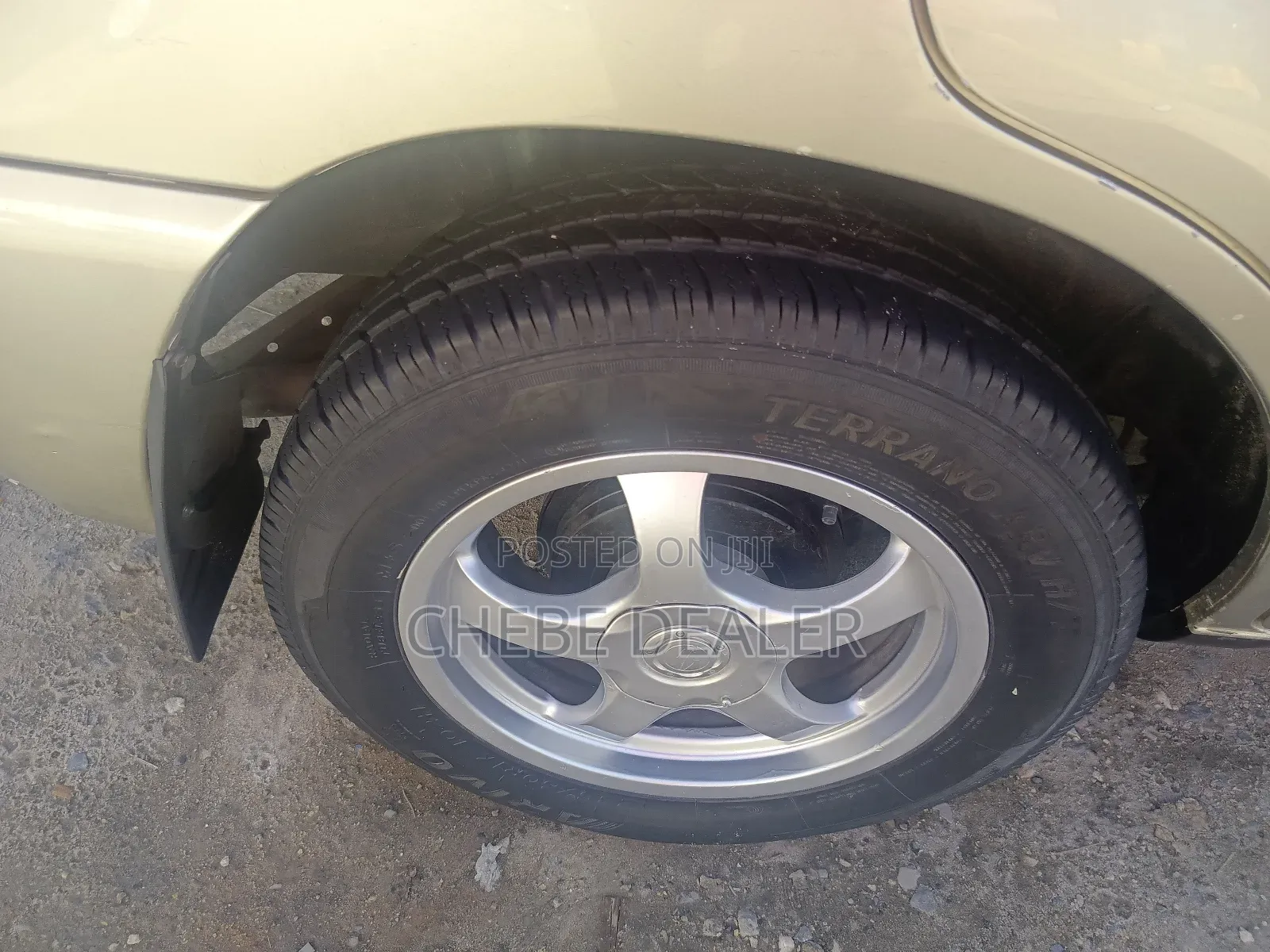 Toyota RAV4 2004 Gold