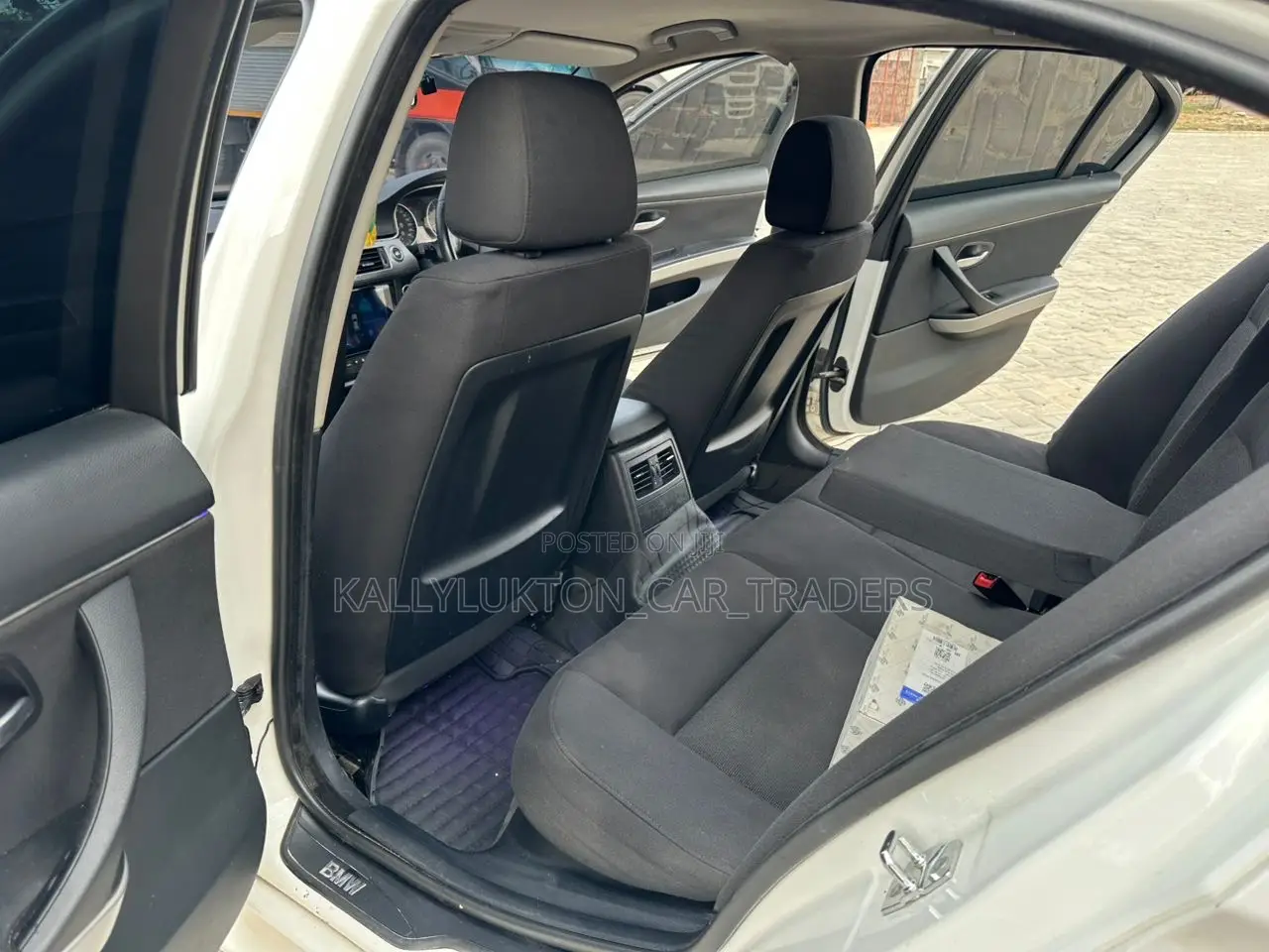 BMW 3 Series 2010 White