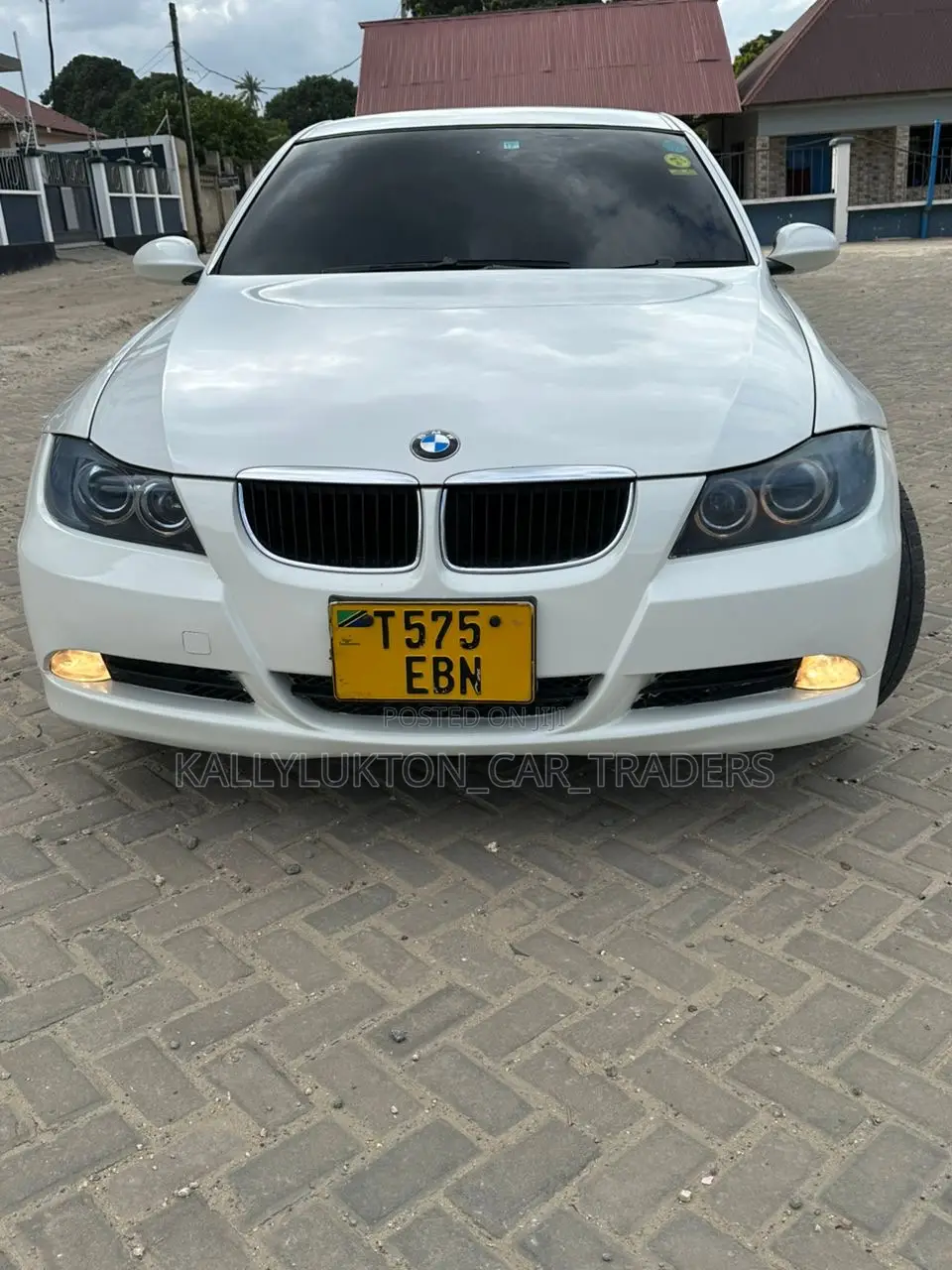 BMW 3 Series 2010 White