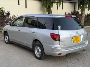 Nissan Advan 2018 Silver