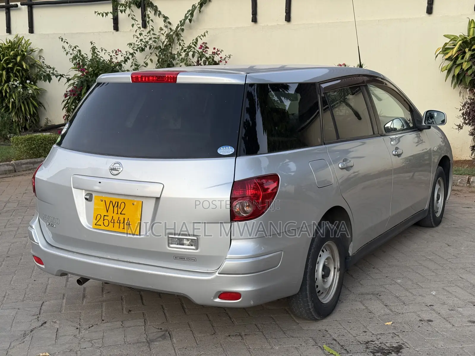 Nissan Advan 2018 Silver