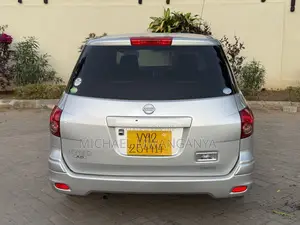 Nissan Advan 2018 Silver