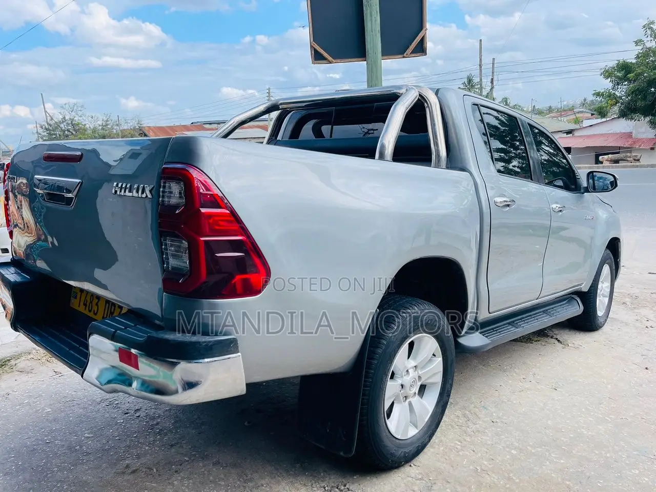 Toyota Hilux Revo Double Cab Deisel 2.4 AWD 2019 Gray