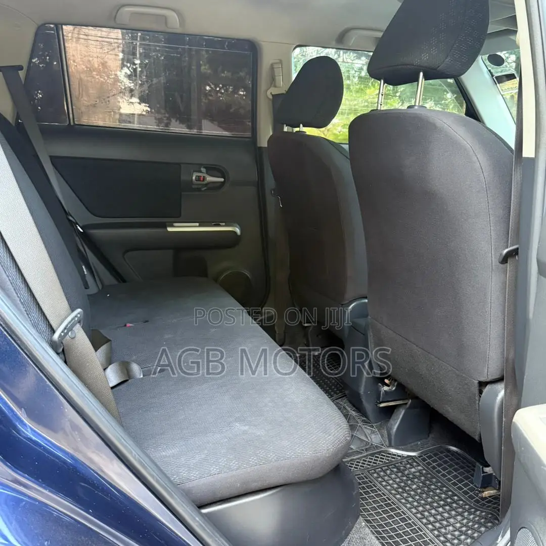 Toyota Corolla Rumion 2009 Blue