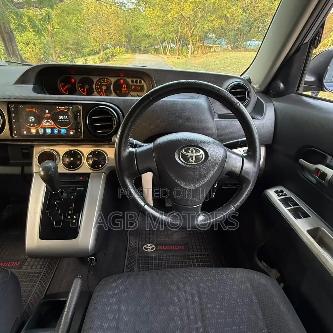 Toyota Corolla Rumion 2009 Blue