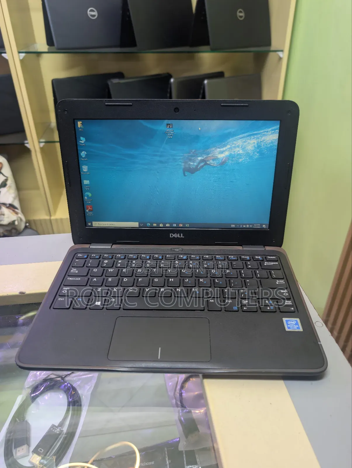Laptop Dell Latitude 3180 4GB Intel SSD 128GB