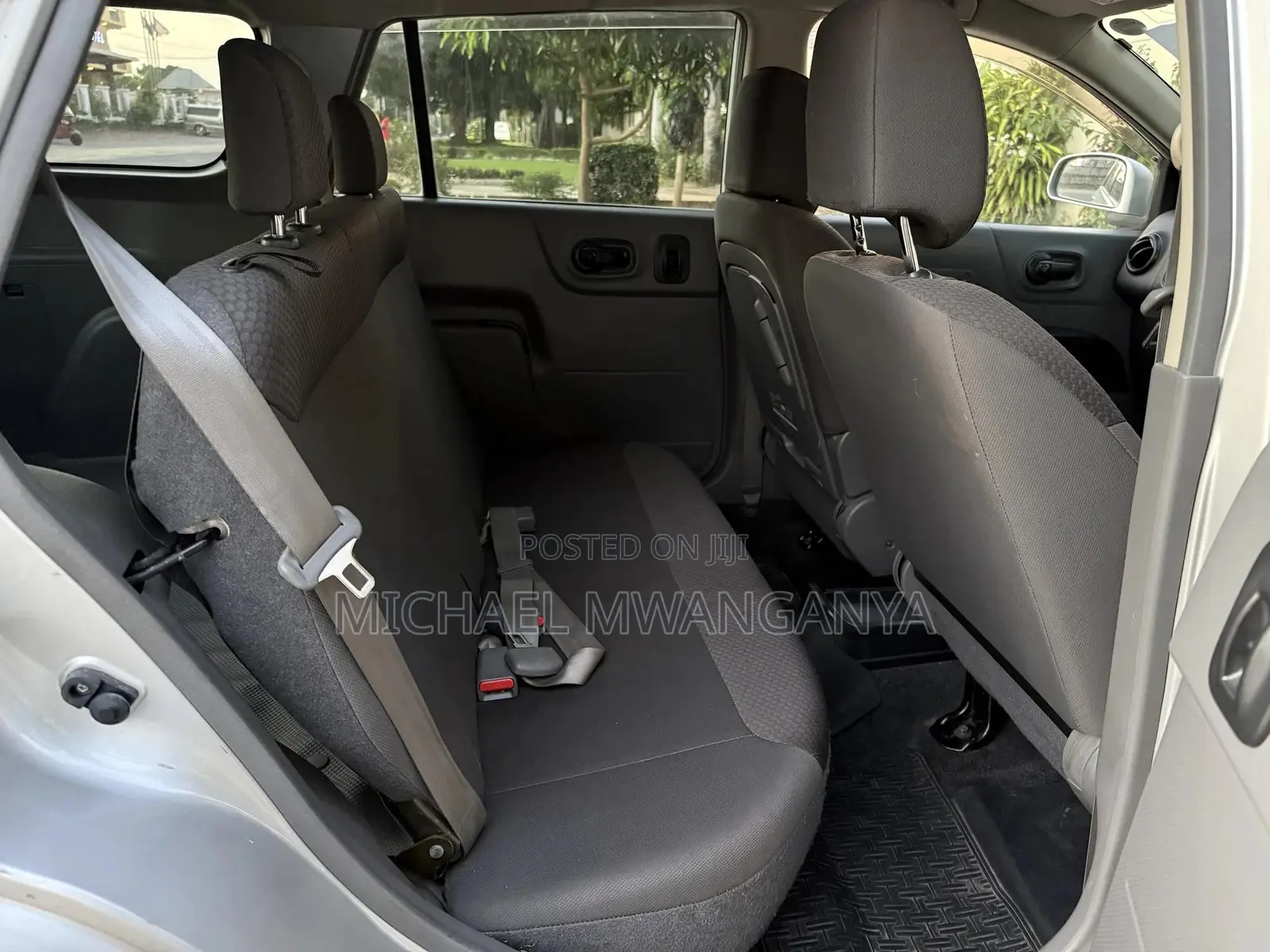 Nissan Advan 2018 Silver
