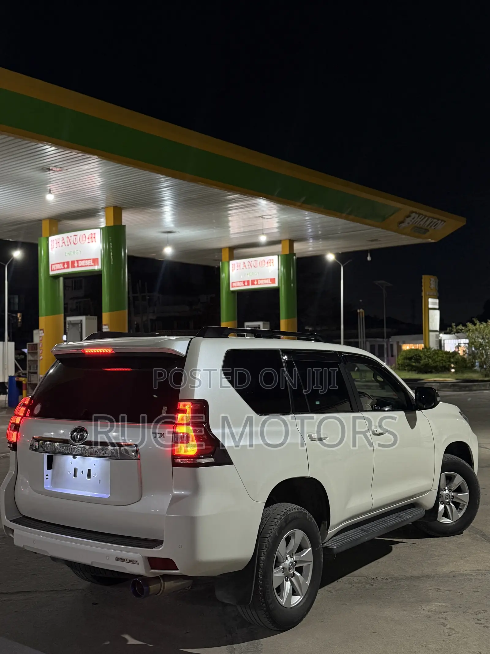 Toyota Land Cruiser Prado 2.8 2018 White