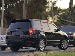 Subaru Forester 2011 Black