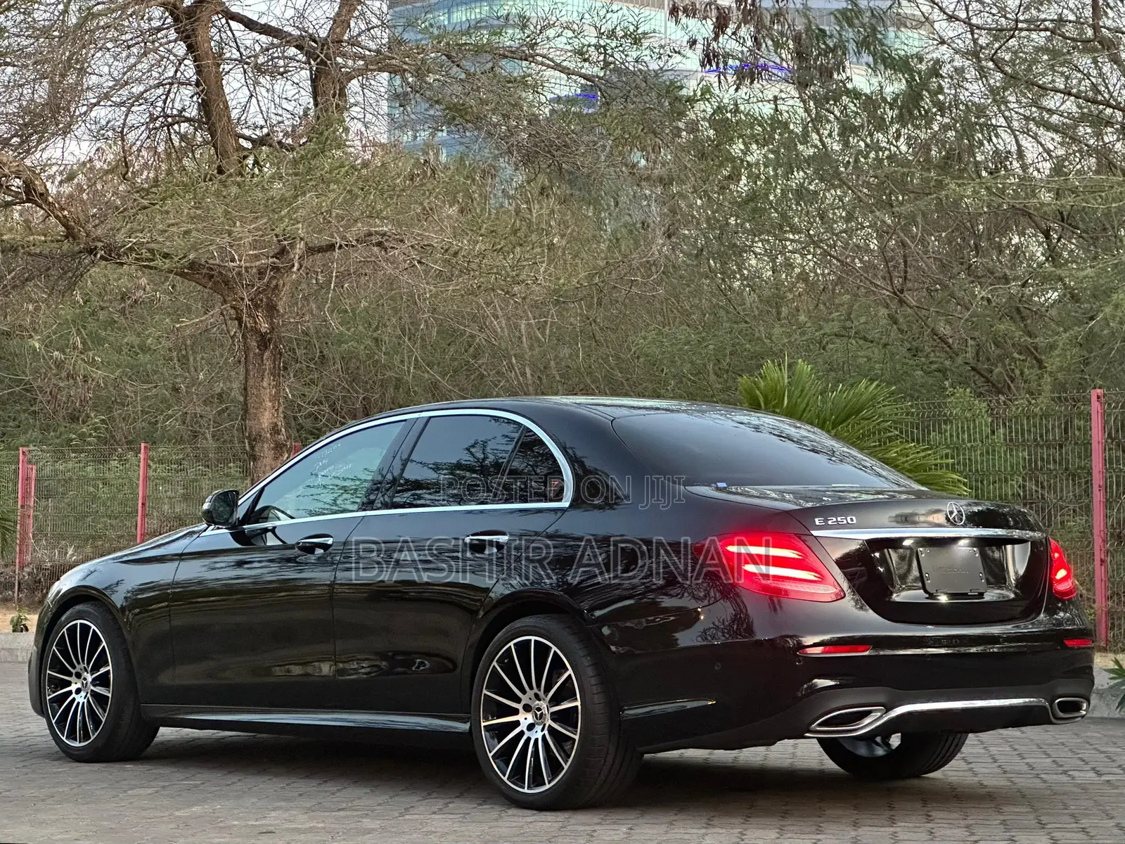 Mercedes-Benz E250 2016 Black
