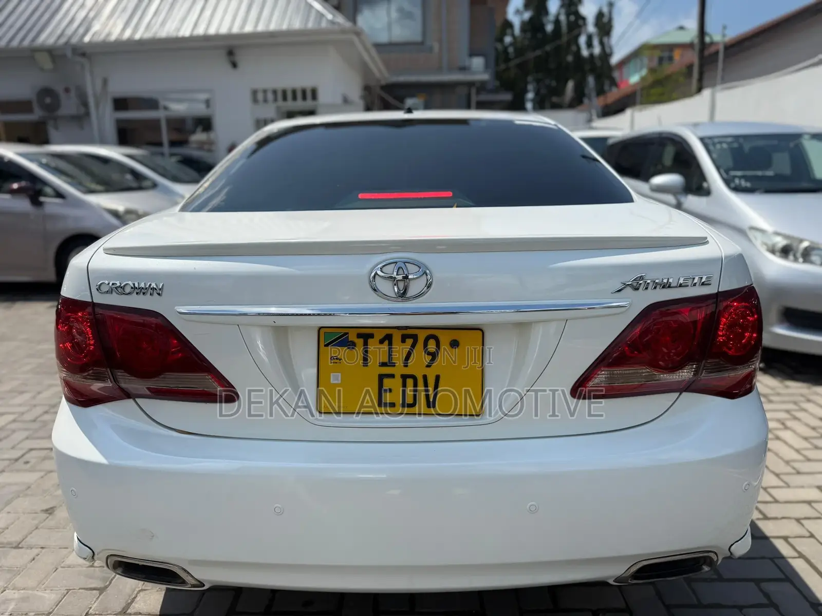 Toyota Crown 2009 White