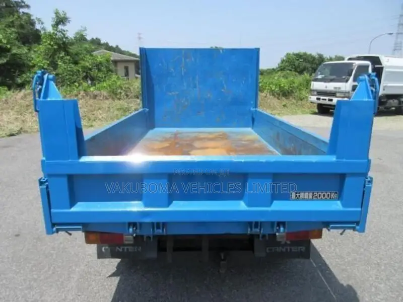 Mitsubish Canter Truck