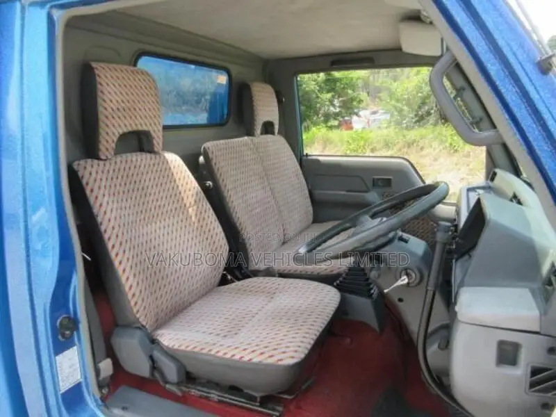 Mitsubish Canter Truck