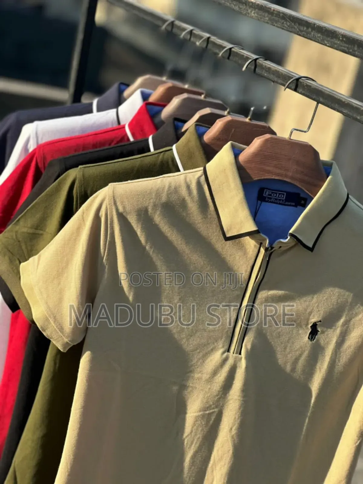 Polo Coloùr T-Shirts