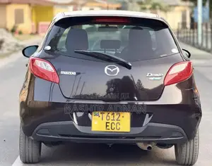 Mazda Demio 2012 Burgundy