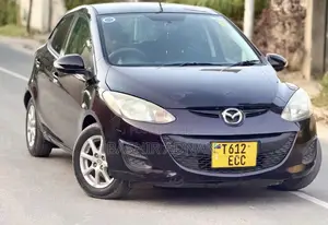 Mazda Demio 2012 Burgundy