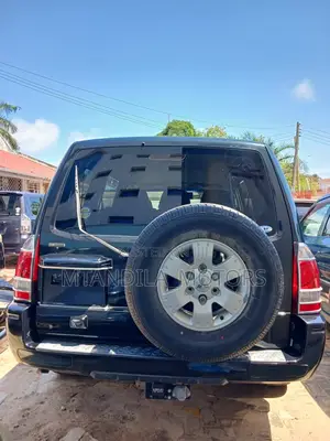 Mitsubishi Pajero 2.5 D Sport 2003 Black