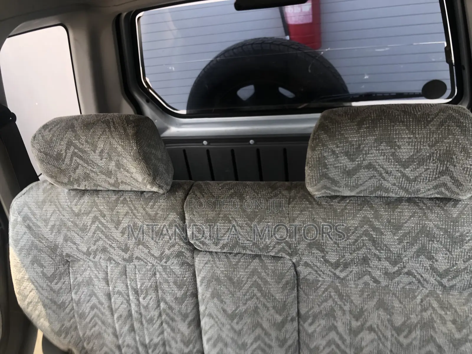 Suzuki Escudo 1999 Silver