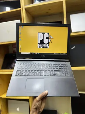 Laptop Dell Inspiron 15 7000 32GB Intel Core I7 SSD 256GB
