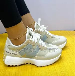 Women's Sneakers or Ladies Shoes Very Amazing and Classic
