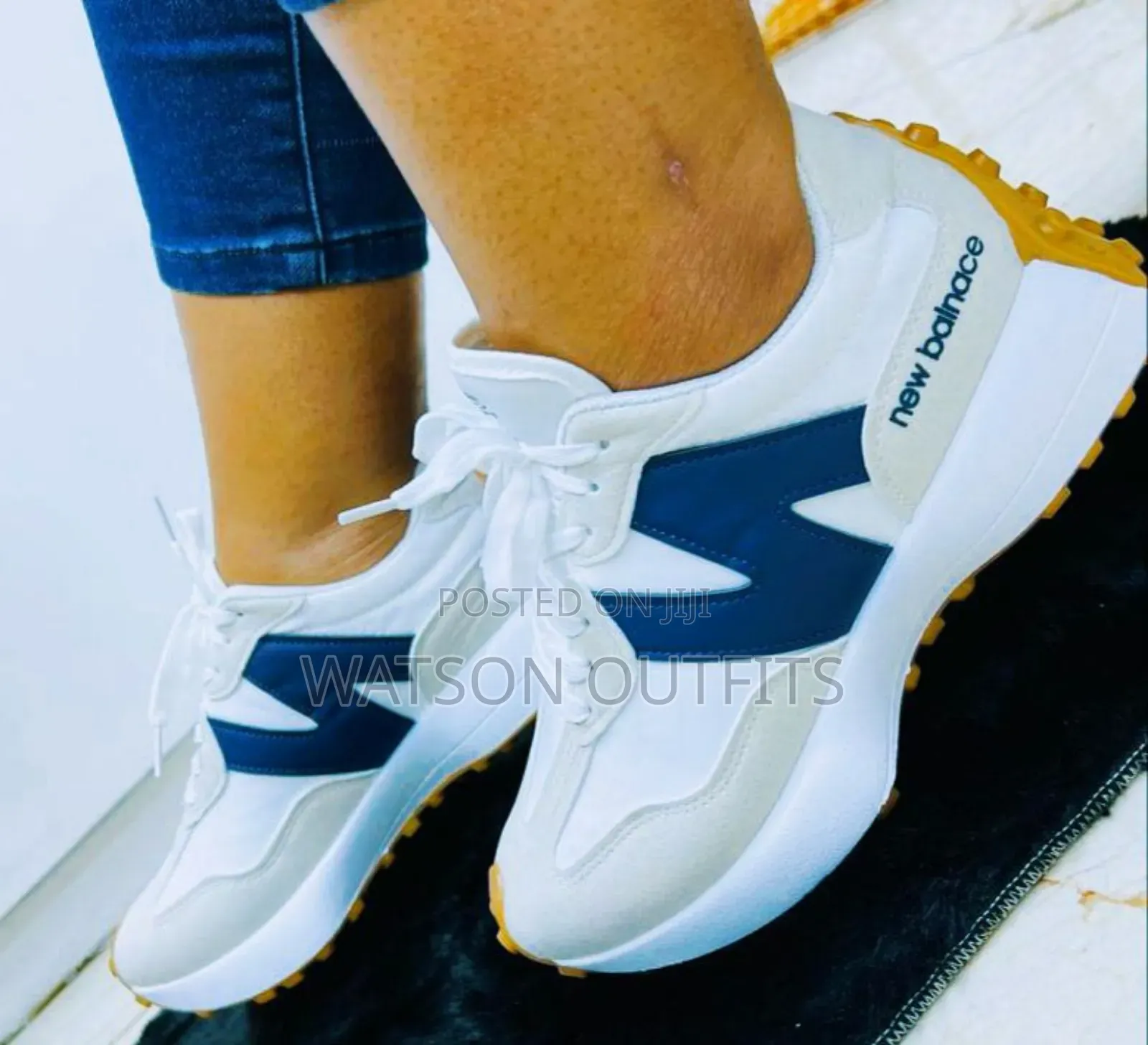 Women's Sneakers or Ladies Shoes Very Amazing and Classic
