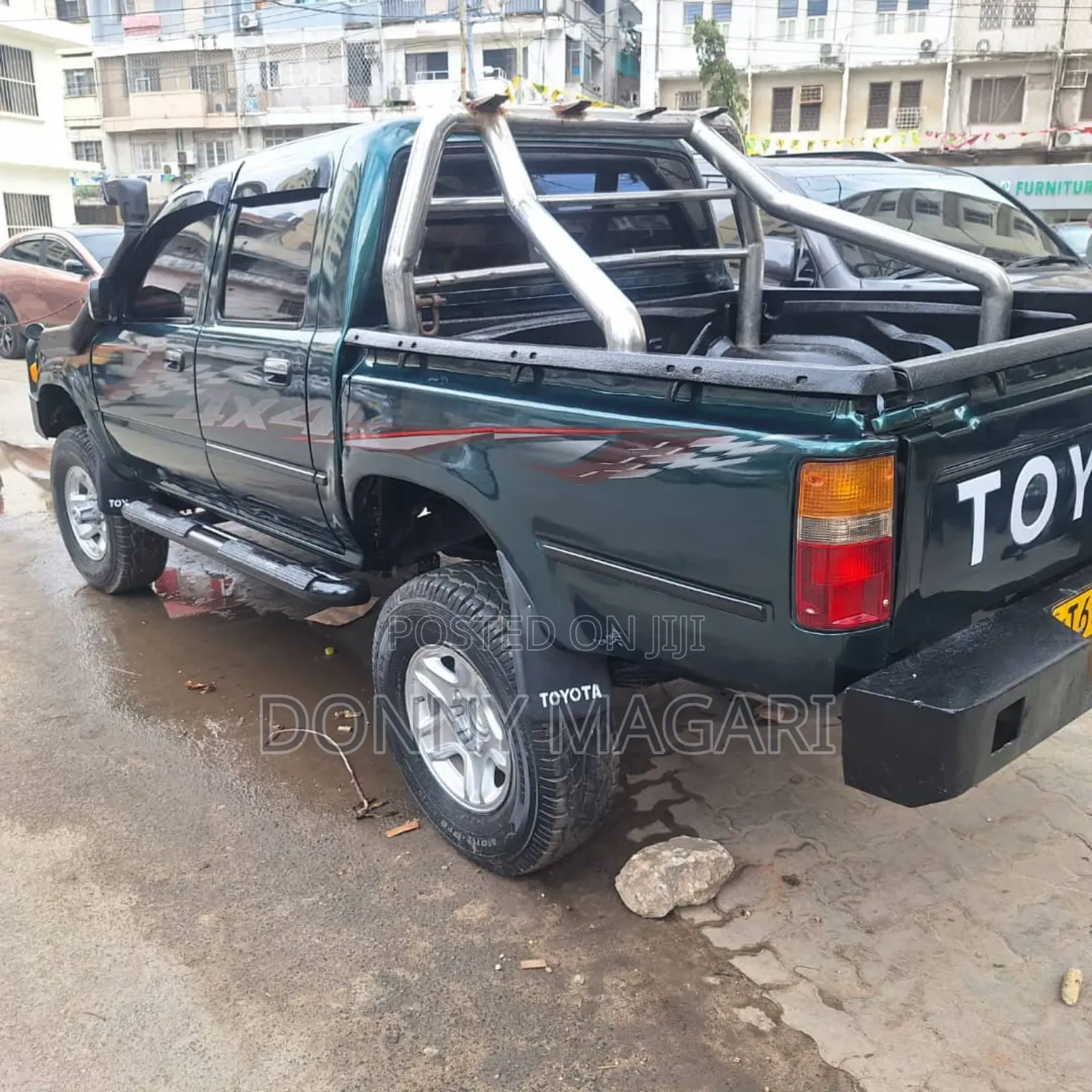 Toyota Hilux 2008 Green