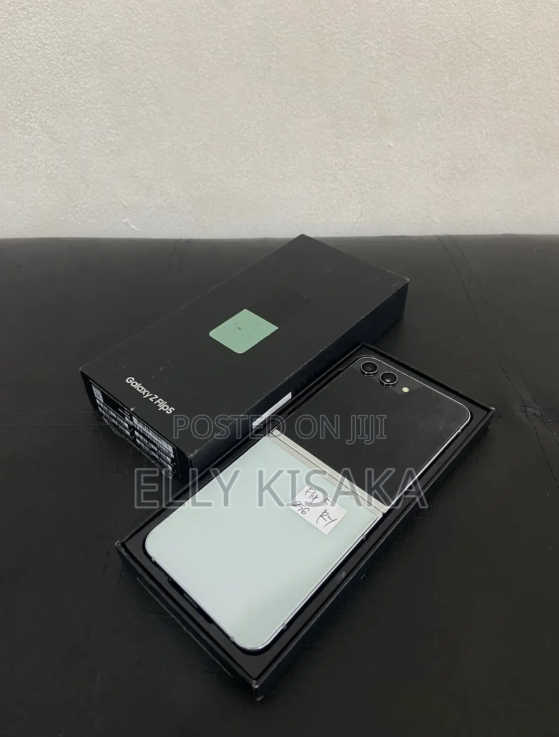 New Samsung Galaxy Z Flip 5 256 GB Black