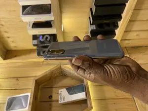 Samsung Galaxy S20 128 GB Gray