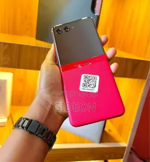 Motorola Razr 5G 256 GB Red