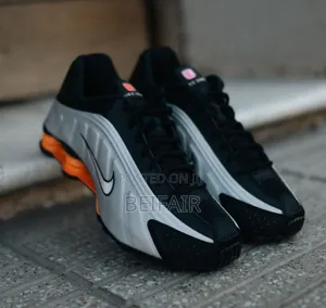 New Nike Sneakers