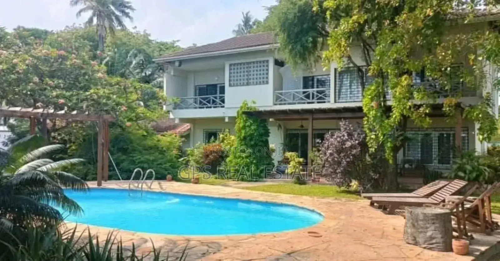 4bdrm Maisonette in Masaki Beach, Kinondoni for sale
