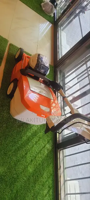 Stihl Rechargeable Lawn Mower