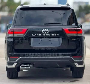 Toyota Land Cruiser 2023 Black