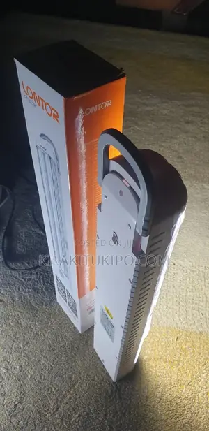 Rechargeable Ac/Dc Light