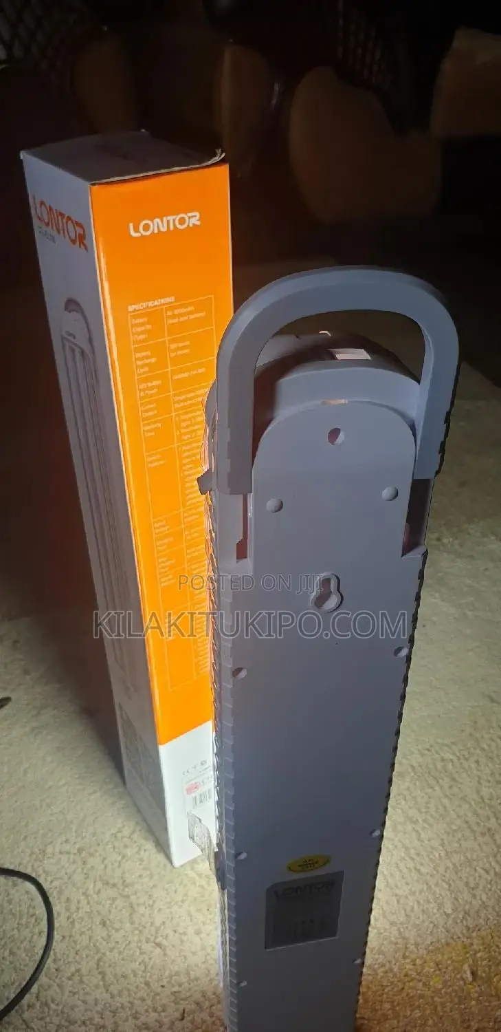 Rechargeable Ac/Dc Light