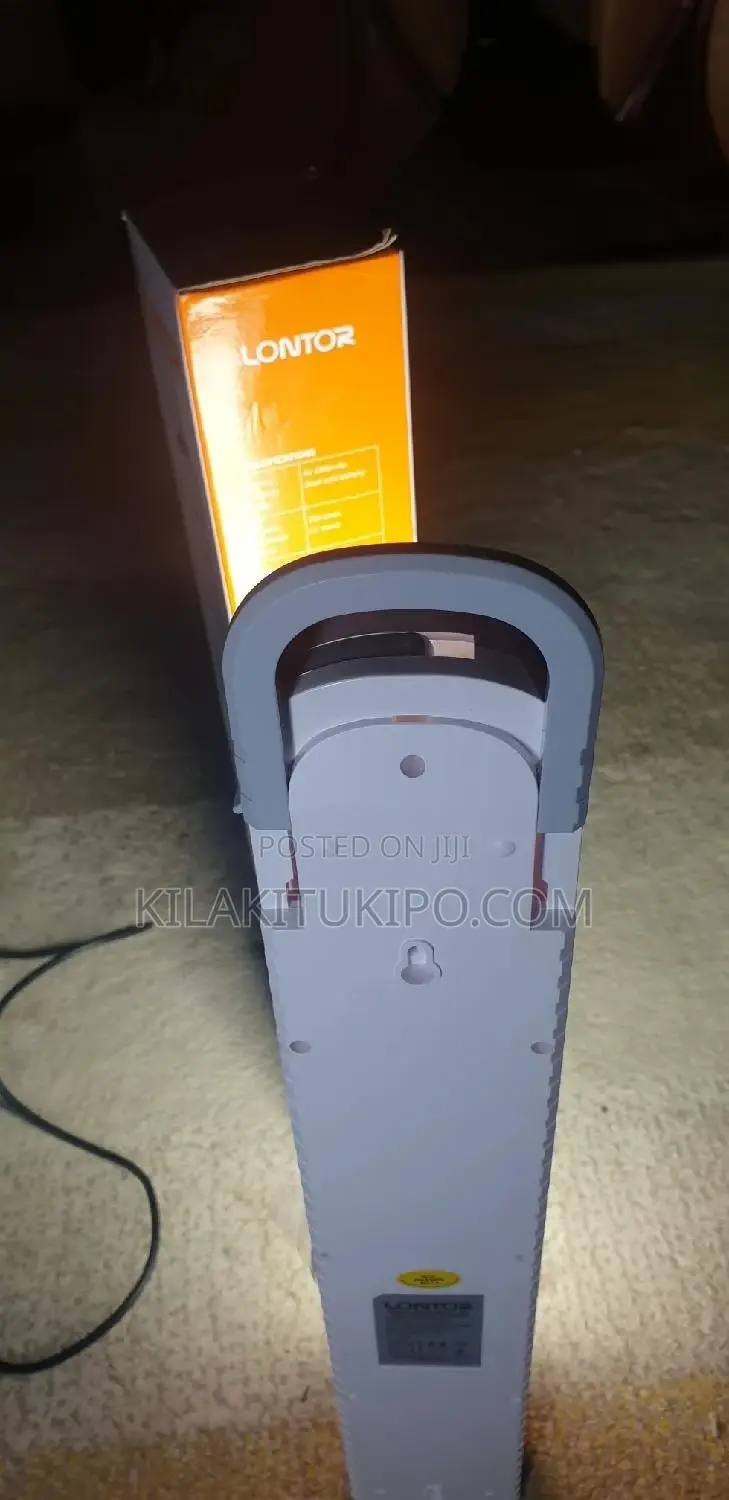Rechargeable Ac/Dc Light