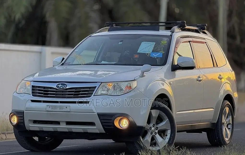 Subaru Forester 2009 White