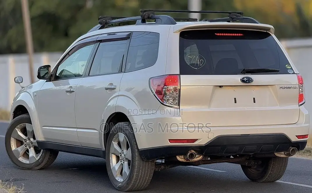 Subaru Forester 2009 White