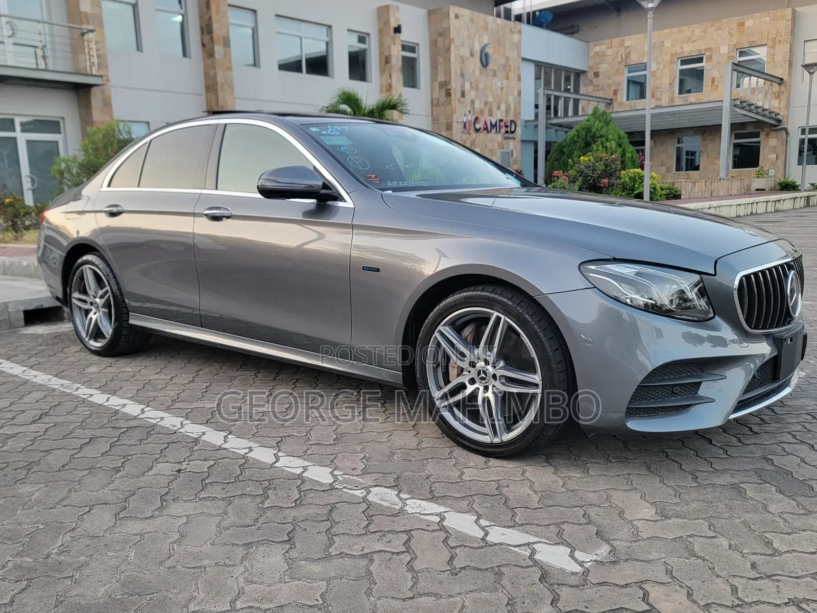 Mercedes-Benz E350e 2018 Gray