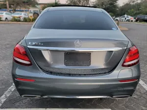 Mercedes-Benz E350e 2018 Gray