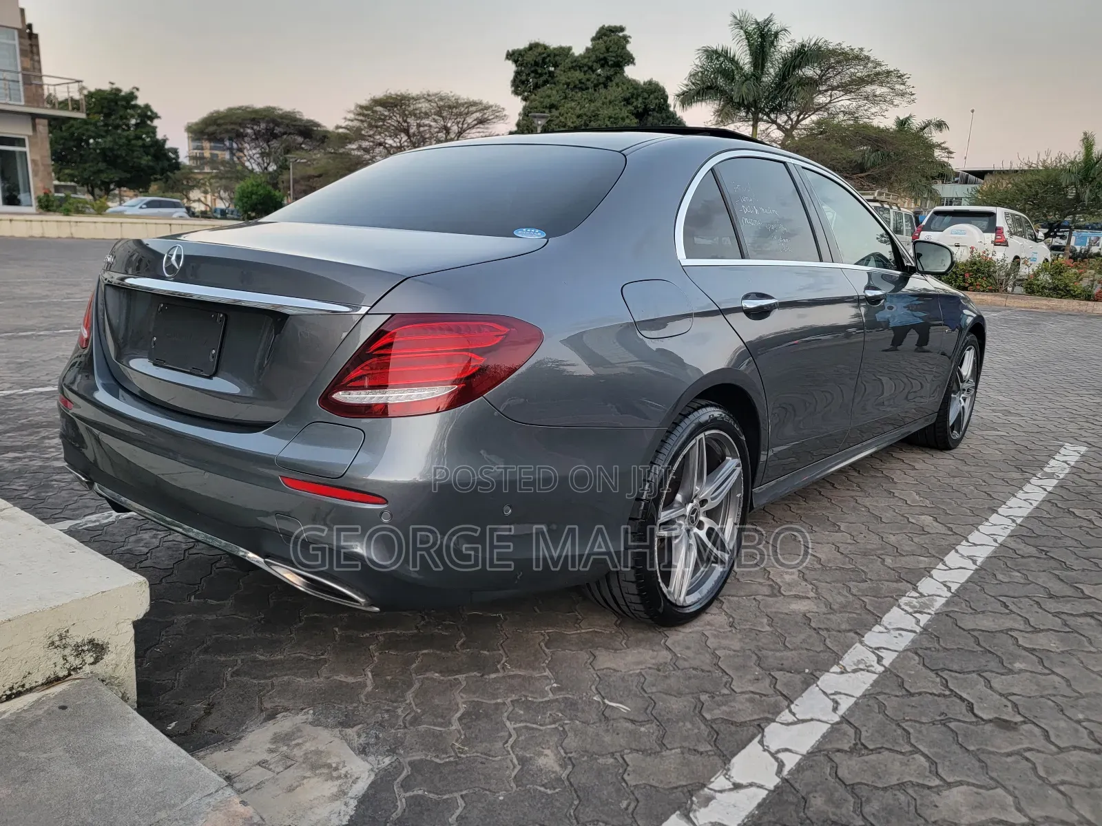 Mercedes-Benz E350e 2018 Gray