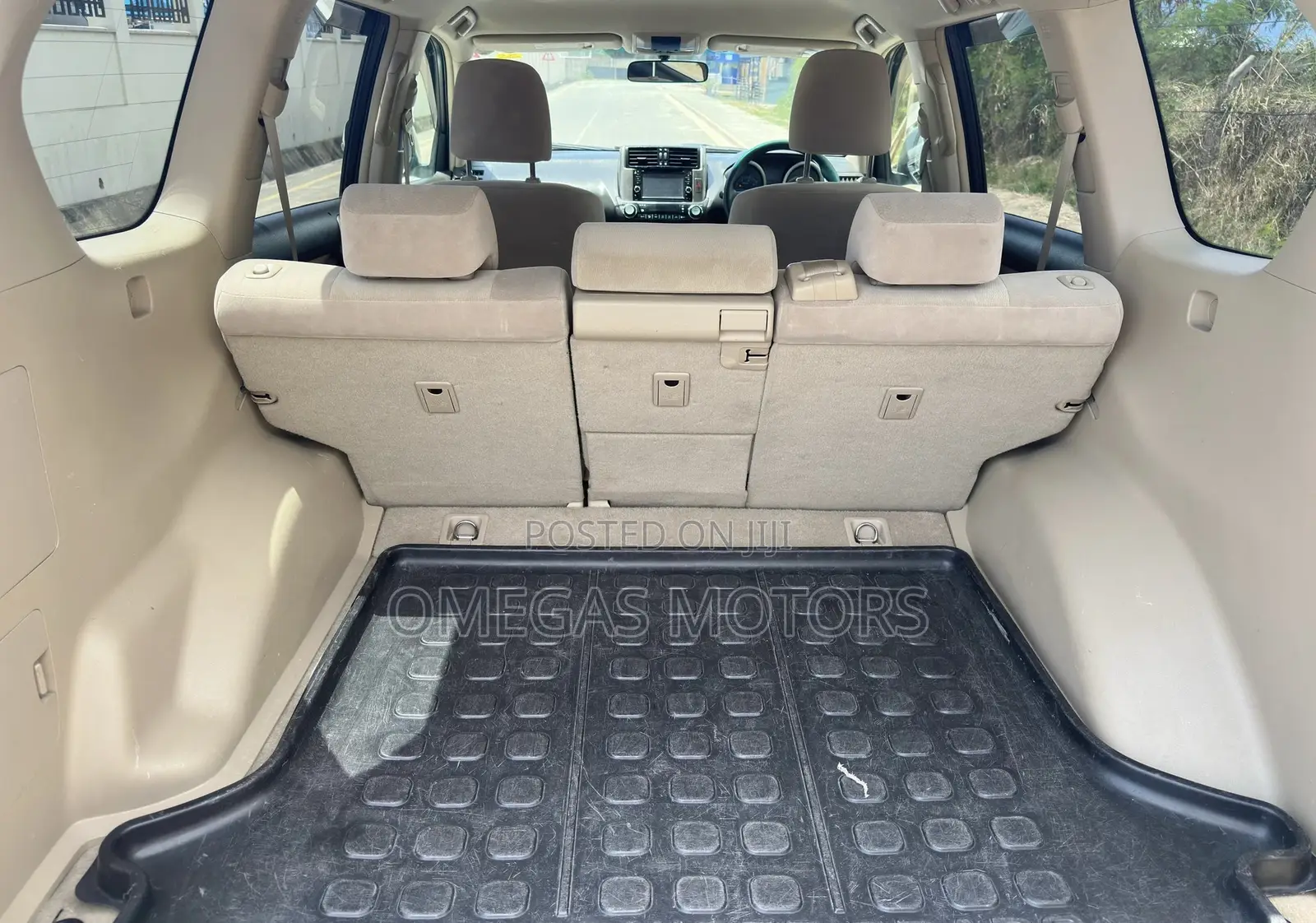 Toyota Land Cruiser Prado 4.0 Petrol TX 2010 White