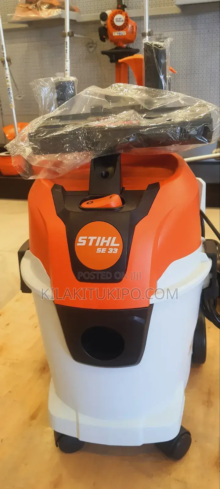 Stihl Se33 Wet and Dry Vacuum Cleaner