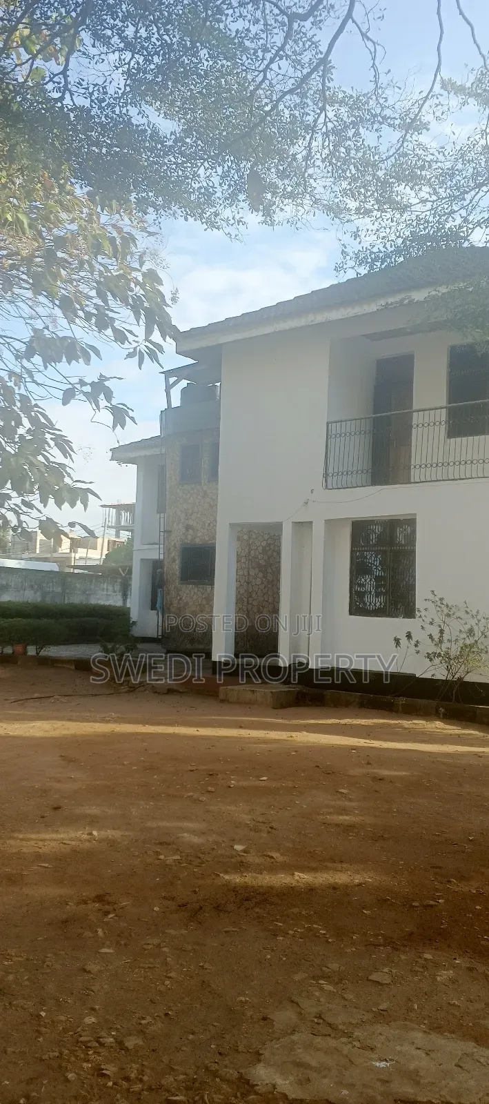 5bdrm House in Swedi Property, Mikocheni for rent