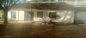 5bdrm House in Swedi Property, Mikocheni for rent