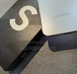 New Samsung Galaxy S22 5G 256 GB White